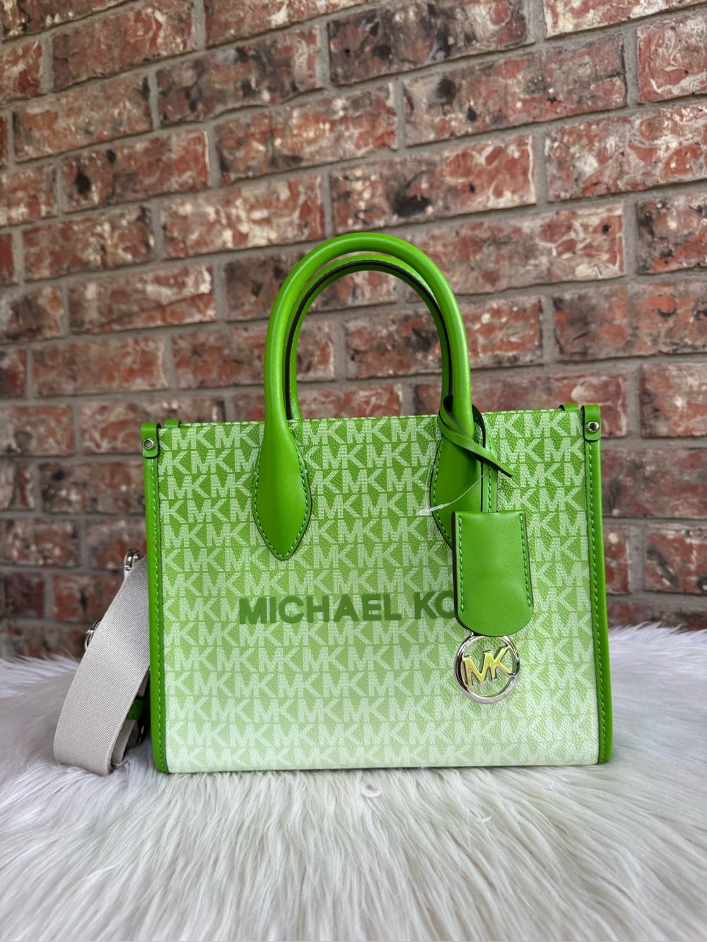 Michael Kors Green Signature small shopper Bag